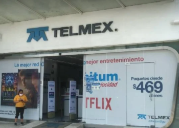 Grupo de armados corta líneas de Telmex afectando cuatro municipios de Michoacán
