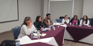 Video salida por la cocina de Comisionada Nacional de Búsqueda de México para no responder preguntas