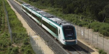 El Tren Maya falla y deja varados a sus pasajeros por 4 largas horas