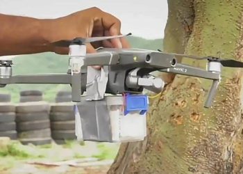 Dron con dinamita explota matando a un hombre y hiere a otro en Michoacán