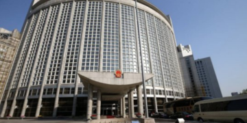 China amenaza a Ucrania por la inclusión de empresas del país en la lista de “patrocinadores de guerra”