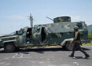 Cárteles mexicanos reclutan a los militares y exguerrilleros colombianos: Proceso