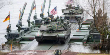 Miembros europeos de la OTAN deben prepararse para escenario en el que EEUU abandone alianza: Telegraph