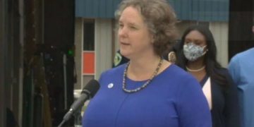 ¿Madison, Wisconsin, asignó $700,000 en fondos federales COVID-19 a servicios para inmigrantes indocumentados?