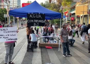 Los vecinos de la Benito Juárez en CDMX no quieren tomar el agua hasta que autoridades hagan pruebas