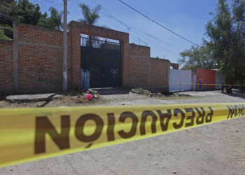 8 cuerpos con signos de tortura y un narcomensaje descubiertos en Ciudad Juárez