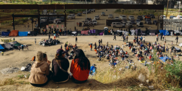 AMLO y Biden reducirán los cruces irregulares de migrantes