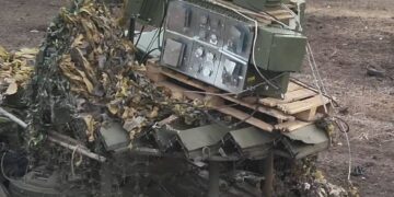 Ucrania captura supertanque de guerra electrónica de alta tecnología rusa