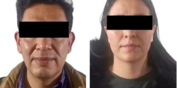 Por delito de extorsión vinculados a proceso alcalde con licencia de Santiago Tianguistenco, hermana y esposa