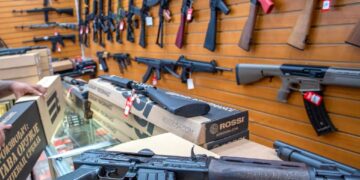 Ha sido formalizada acusación contra tres proveedores de armas en EEUU por vender al Cártel de Noreste