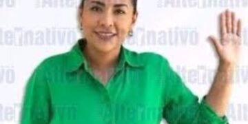 Por amenazas de muerte la candidata Candy Espinoza Ríos de Copala se retira de contienda y se exilia