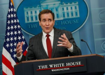 Funcionario de EEUU aconsejó a Putin retirar tropas de Ucrania si teme ayuda militar occidental a Kyiv