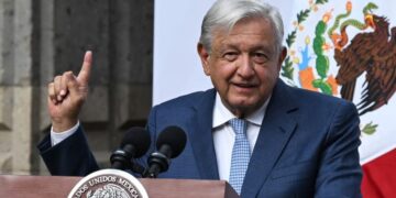 AMLO se pronuncia sobre decisión de Biden de regularizar a familias mexicanas en EEUU