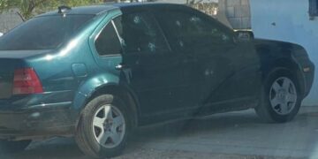 Fue baleado un vehículo en Guaymas descartan que fueran tras el hijo de la alcaldesa