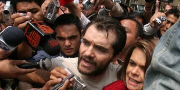 Empresario Carlos Ahumada quiere visitar México y pide a juez solicitud para que Interpol no lo detenga