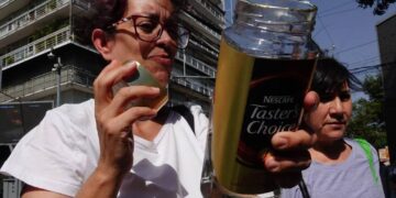 Calidad del agua en CDMX bajo la lupa: Estudio revela contaminación en purificadoras