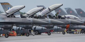 Blinken: “Cazas F-16 se están dirigiendo a Ucrania ahora”