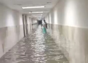 Inundaciones afectan Hospital del IMSS y colonias de Altamira y Tampico tras intensa lluvia