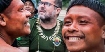 Expertos de Brasil advierten sobre el “genocidio” de tribus no contactadas a raíz de un despido controvertido