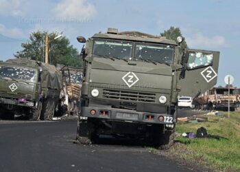 Fotos de alta resolución del convoy ruso destruido por Ucrania en suelo ruso