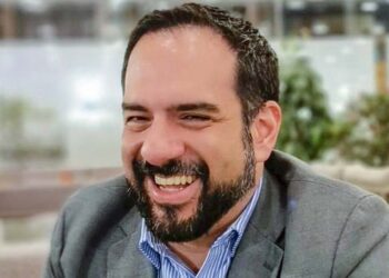 Mexicano que fue condenado en Qatar sale libre del país y ha viajado a Londres