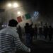 Policías de la CDMX arrojan polvo de extintores a opositores por la reforma judicial