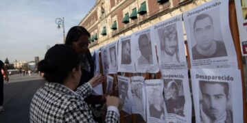 ONG proponen a Sheinbaum priorizar crisis por desapariciones con mecanismo internacional