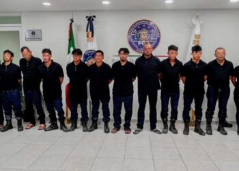 11 de los 15 detenidos tras enfrentamientos en Tecpan de Galeana son extranjeros