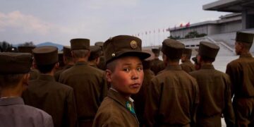 Líderes de Ucrania y Corea del Sur en conversación telefónica ante amenazas de tropas de Corea del Norte