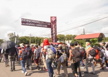 El INM ha interceptado y disuelto caravana de migrantes en Oaxaca