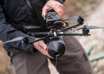 WSJ: Ucrania hace encargo de decenas de miles de “drones asesinos” impulsados por inteligencia artificial