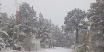 Tormenta invernal en Chihuahua causa daños en varios servicios básicos (Video)