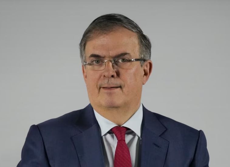 El ex secretario de Relaciones Exteriores de México, Marcelo Ebrard, asiste a la conferencia de prensa en la que se anunció a los miembros del gabinete de la presidenta entrante, Claudia Sheinbaum, en la Ciudad de México, el jueves 20 de junio de 2024.