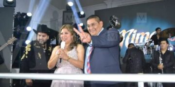 Acusan a alcalde de Ecatepec gastar más de 2 millones de pesos en fiesta de XV años de su hija