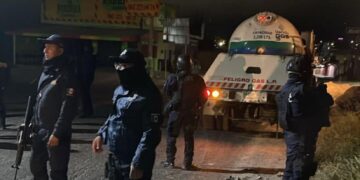 Bloqueadas vías en Chiapas ante reacción a operativo de grupo élite de seguridad