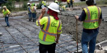 Ha sido confirmado aumento al Salario Mínimo de la Florida en 2025