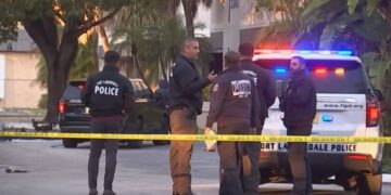 Policía de Florida dispara a hombre posiblemente armado con objeto “incendiario” en Fort Lauderdale
