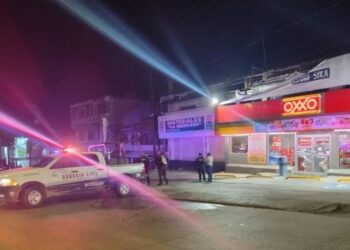 4 personas mascaradas en Zamora y reportan combates en Zitácuaro (Videos)