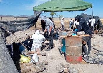 Búsqueda de restos humanos en el crematorio clandestino de Jalisco, México, 5 de marzo de 2025.