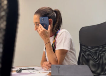 Sheinbaum ha confirmado el hackeo a su teléfono y su correo