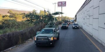 Convoy militar fue atacado frente a la Novena Zona Militar en Culiacán, Sinaloa