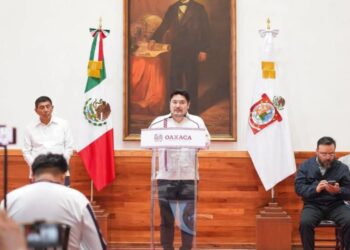 Secretario de Salud de Oaxaca (SSO), Efrén Emmanuel Jarquín González.