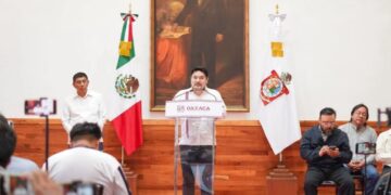 Secretario de Salud de Oaxaca (SSO), Efrén Emmanuel Jarquín González.