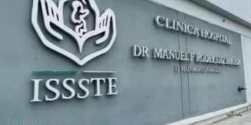 Denuncia que su esposo fue a un Hospital del ISSSTE en Tamaulipas por dolor de mano pero falleció