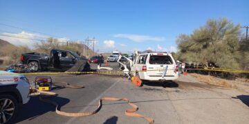 La FGJES investiga accidente en la Costa de Hermosillo con personas que han perdido la vida