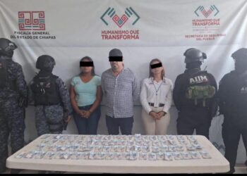 Detenidos servidores públicos de Proteccion Civil por delito de extorsión en Tuxtla Gutierrez