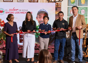 Delafinca Specialty Coffee inaugura su quinta sucursal en Las Colinas y lanza su Colección #9: “El sabor de estar entre los mejores”