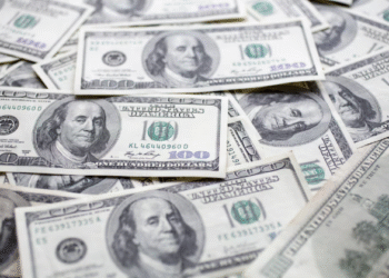 Estados Unidos estima que en México se lavan 44 mil millones de dólares al año