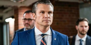 Partidarios de Trump en el Senado exigen investigación sobre acciones de Hegseth al detener la ayuda a Ucrania