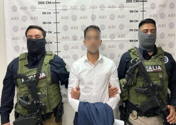 Fue detenido ejecutivo de Banca Afirme; jamás construyó planta solar avalada por AMLO